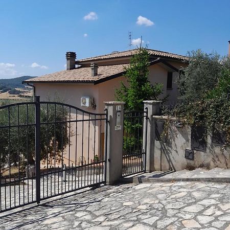 I Gufetti 2 Apartman San Savino  Kültér fotó
